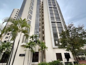 Dover Parkview Condo – Master Room Ensuite